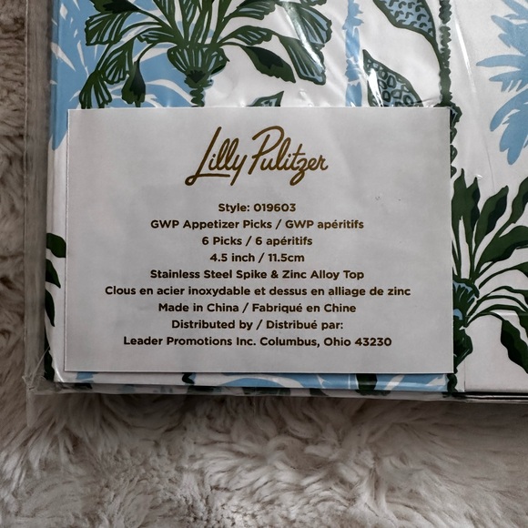 New In Box Lilly Pulitzer Appetizer Picks - Picture 3 of 5